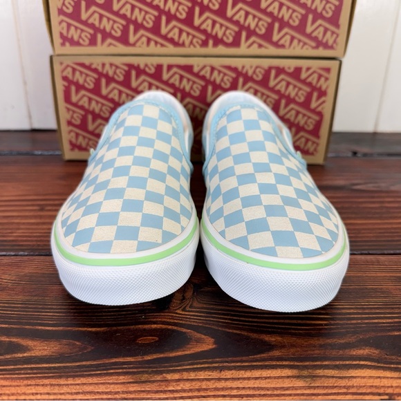 NIB Vans Classic Slip-On Checkerboard Crystal Blue White Sneakers Size 8.5 Women - Picture 2 of 8